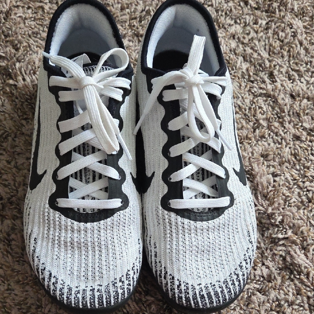 Nike Kids Sneakers Black and White